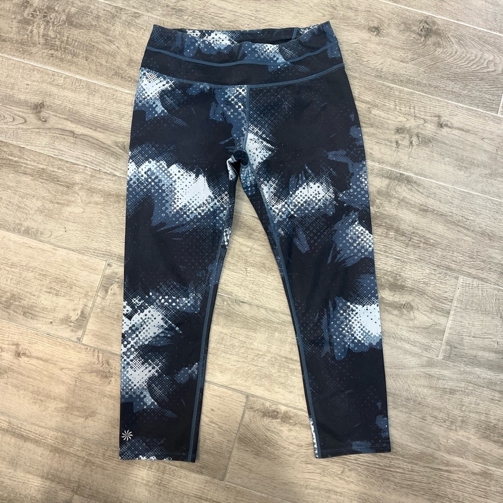 Athleta Electro Sonar Capri Leggings Size S Cropped Blue‎ Black Workout Athletic